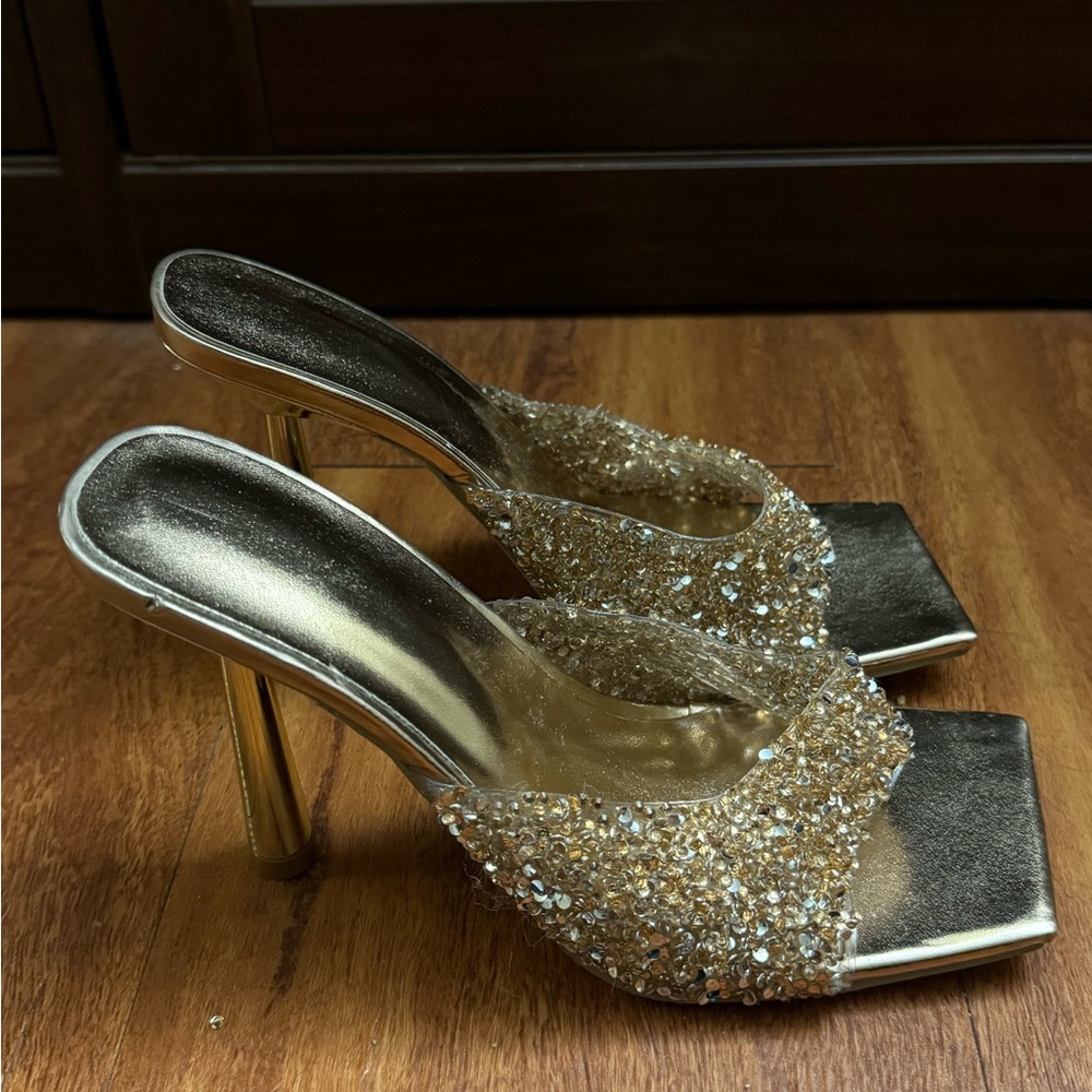 Elegant Gold Women's Heels